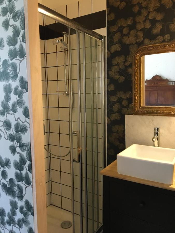 Charmant Appartement Sur Cour, Le Berlingott Bagnères-de-Bigorre Esterno foto